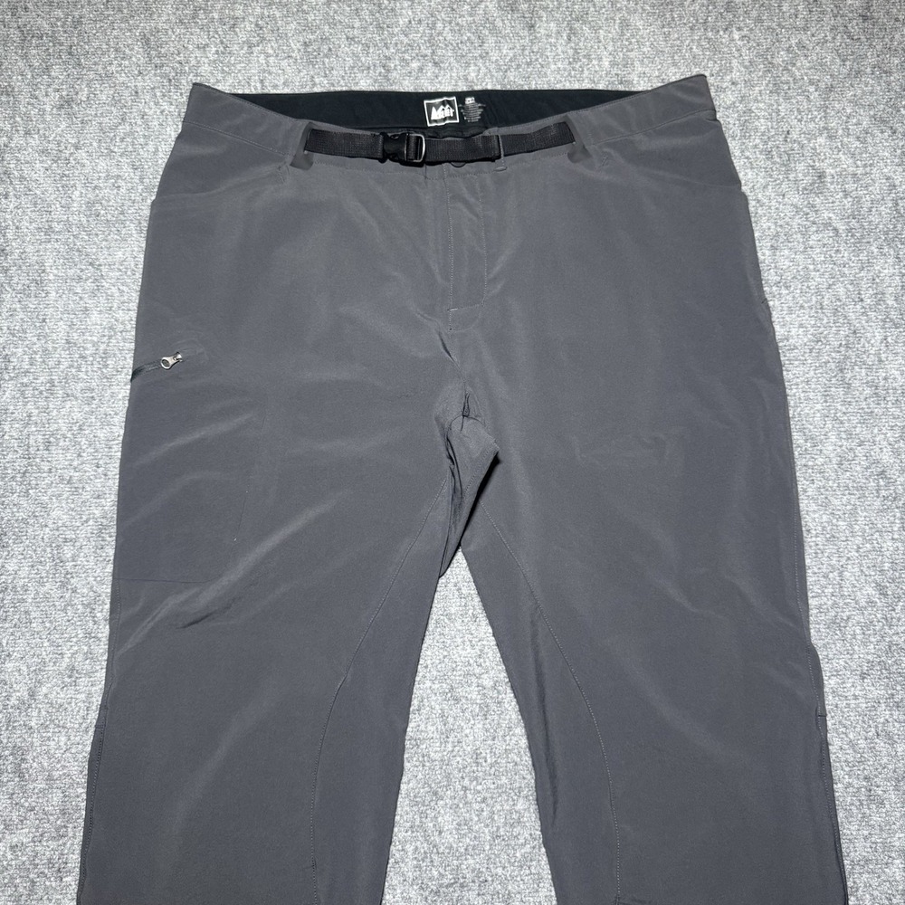 REI Cargo Hiking Pants Men's Size XL 34L Black Performance Stretch Belted Logo - Picture 3 of 14